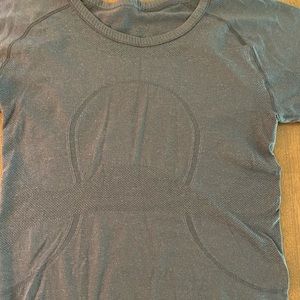 Grey swiftly tech short sleeve tee